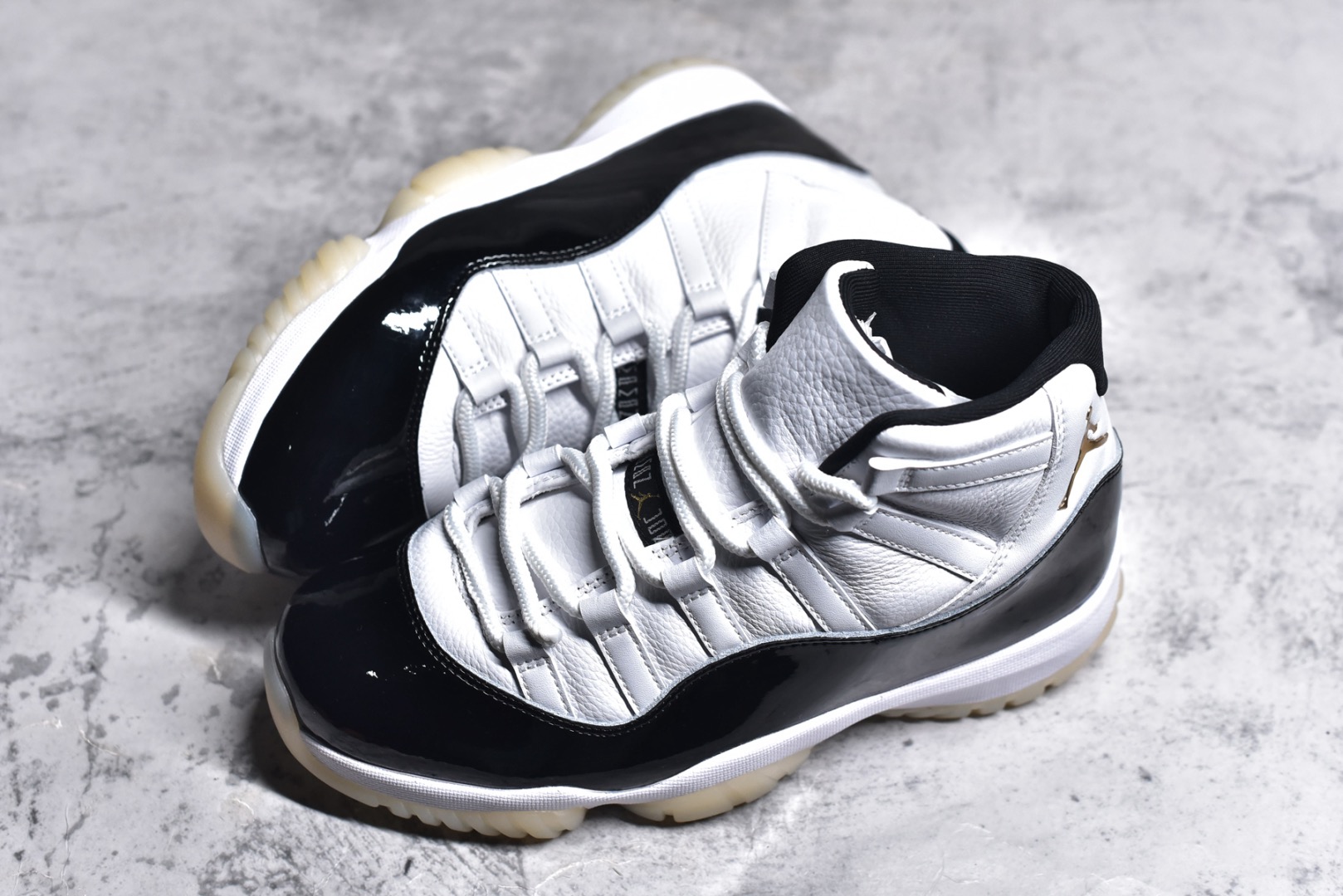 Air Jordan AJ11 "DMP" CT8012-170